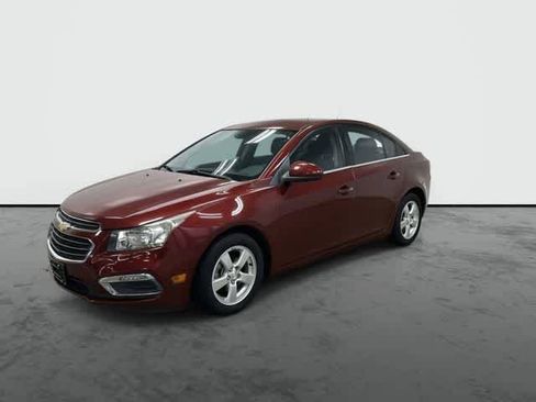 Used 2016 Chevrolet Cruze LT image 8