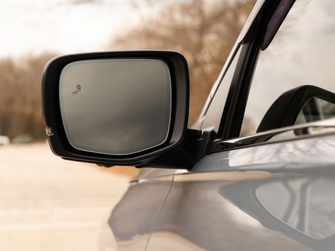 Certified 2025 Honda Pilot Elite image 12