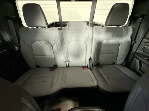New 2026 RAM 1500 Big Horn AWD/4WD image 10
