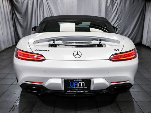 Used 2018 Mercedes-Benz AMG GT Roadster image 6