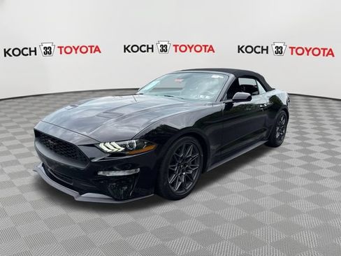 Used 2021 Ford Mustang Premium RWD image 3