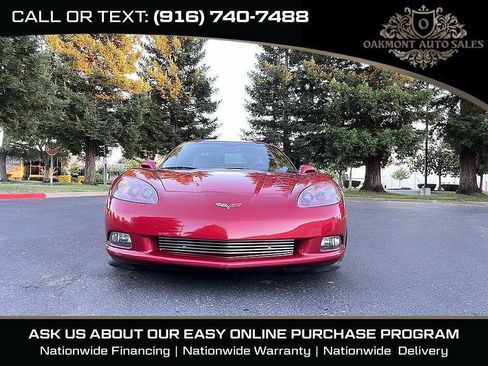 Used 2005 Chevrolet Corvette Coupe w/ Preferred Equipment Group RWD image 2
