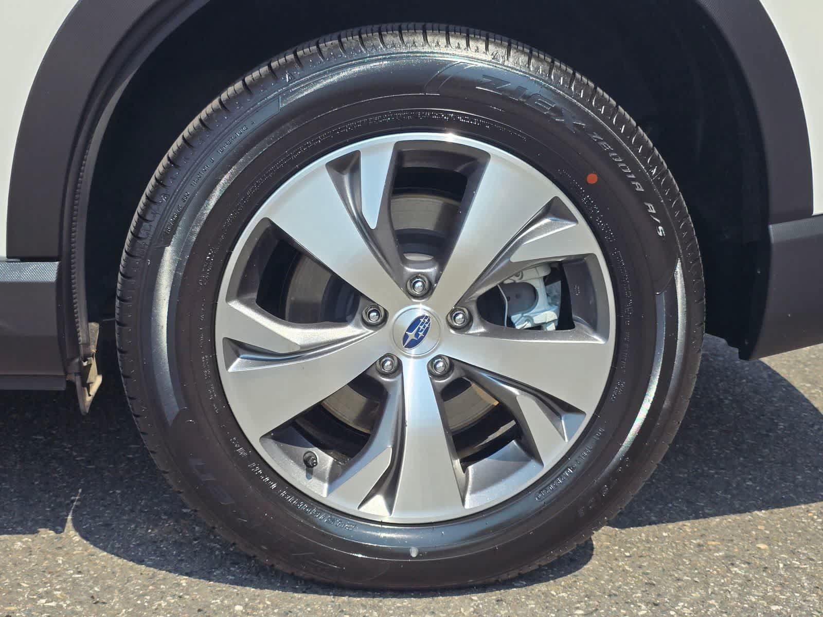 Certified 2025 Subaru Ascent Premium AWD/4WD image 8