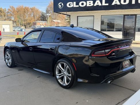 Used 2022 Dodge Charger R/T image 5