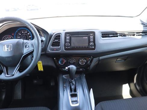 Used 2016 Honda HR-V LX image 14
