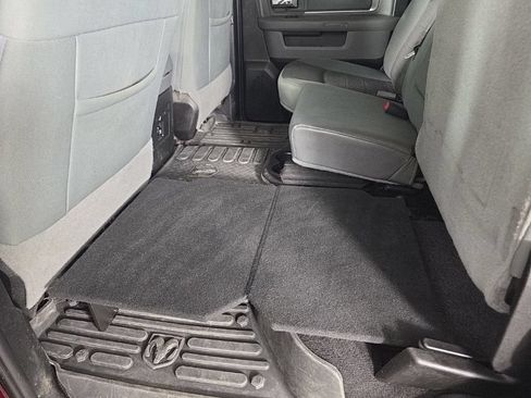 Used 2019 RAM 1500 Big Horn AWD/4WD image 34