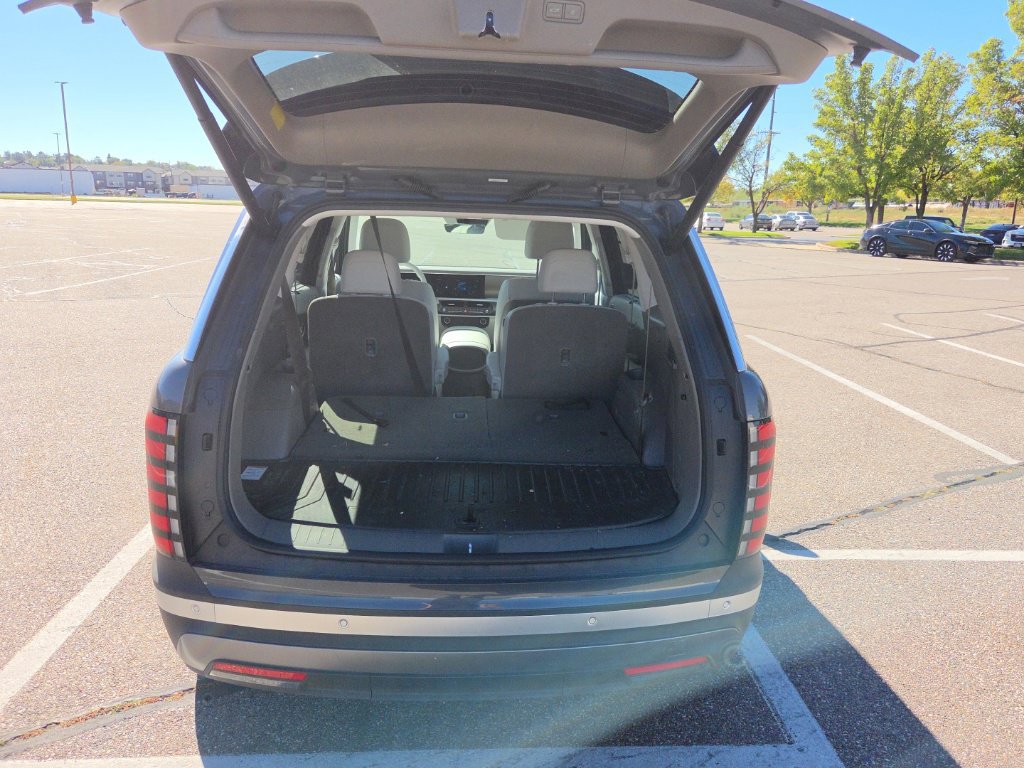 Used 2026 Hyundai Palisade SEL AWD/4WD image 27