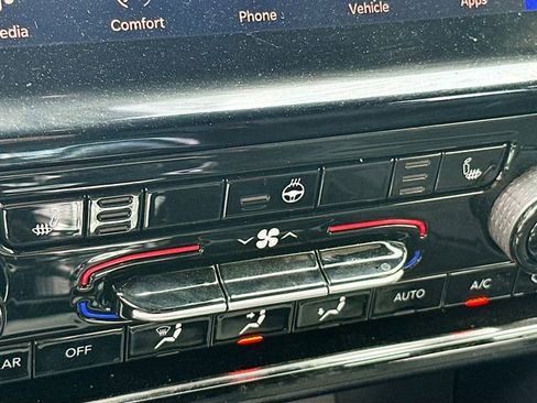 New 2025 Jeep Grand Cherokee Limited 4xe image 22