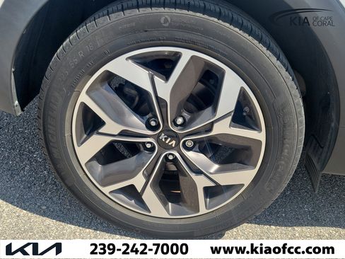 Used 2020 Kia Sportage EX FWD image 9