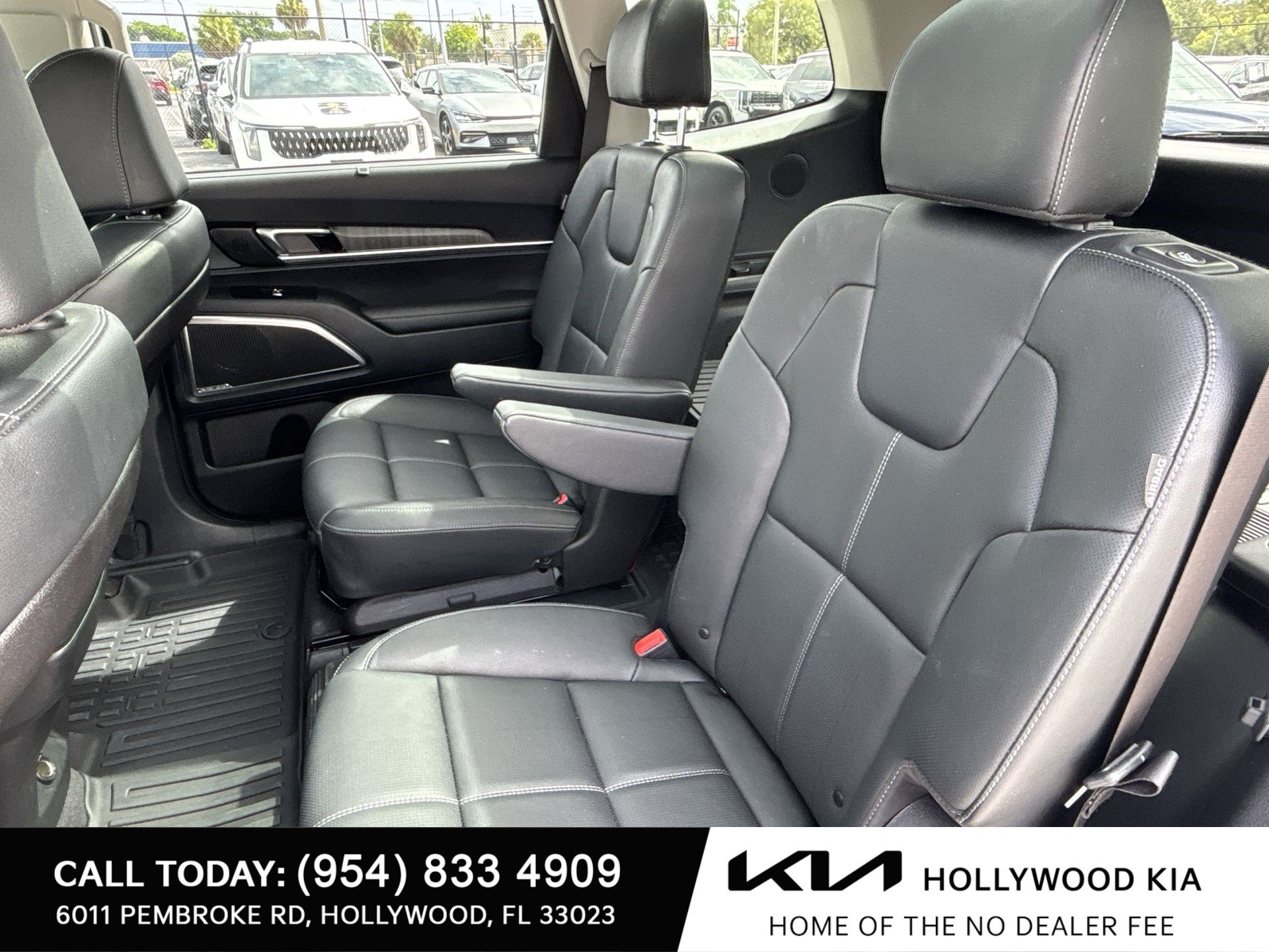Used 2025 Kia Telluride SX w/ SX Captain's Chair Package AWD/4WD image 24