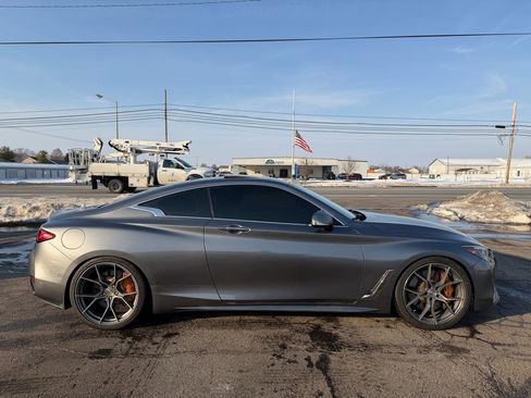 Used 2018 INFINITI Q60 3.0t Luxe w/ Sensory Package 3.0T Luxe image 17