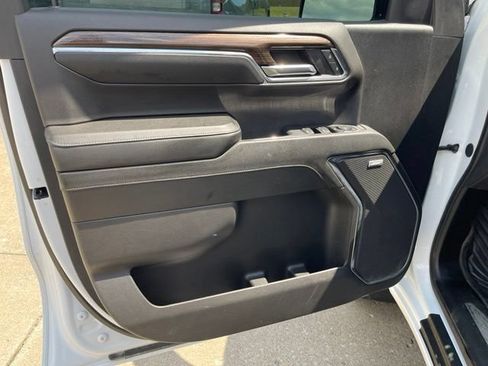Certified 2024 Chevrolet Silverado 1500 LT Trail Boss w/ LT Trail Boss Premium Package AWD/4WD image 20