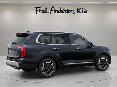 New 2025 Kia Telluride S image 6