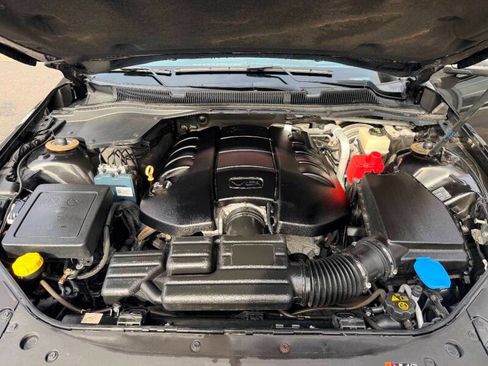 Used 2014 Chevrolet SS RWD image 40