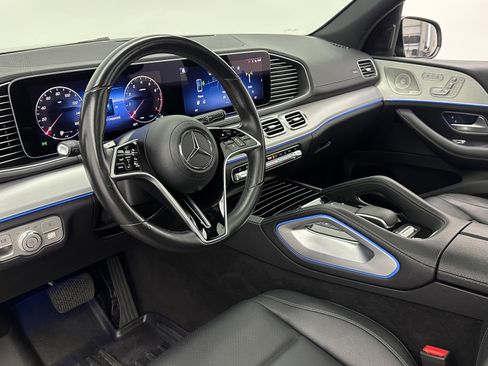 Used 2024 Mercedes-Benz GLS 450 GLS 450 image 12