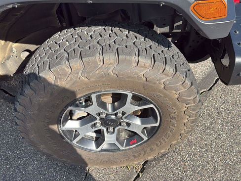 Used 2021 Jeep Wrangler Unlimited Rubicon AWD/4WD image 12