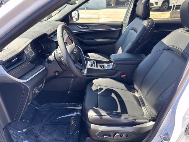 New 2026 Jeep Grand Cherokee L Limited AWD/4WD image 21