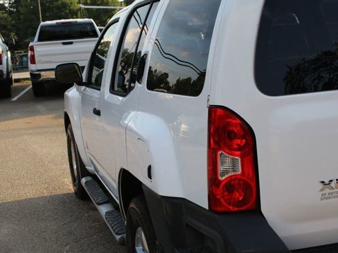 Used 2009 Nissan Xterra S image 11