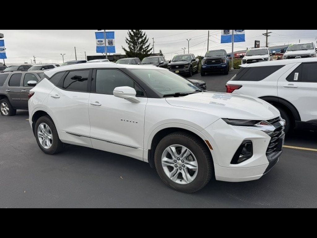Used 2020 Chevrolet Blazer Premier AWD/4WD image 1