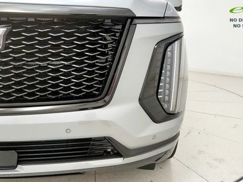 Used 2026 Cadillac Escalade Platinum Sport w/ LPO, ONYX Package AWD/4WD image 25