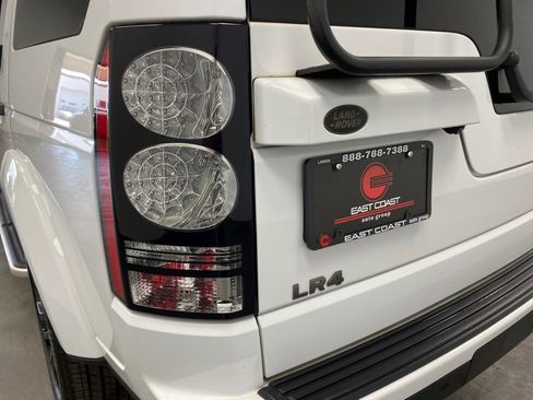 Used 2016 Land Rover LR4 HSE AWD/4WD image 13