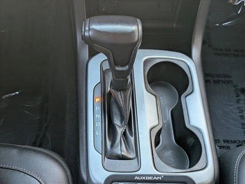 Used 2019 Chevrolet Colorado ZR2 w/ Colorado ZR2 Bison Edition image 12