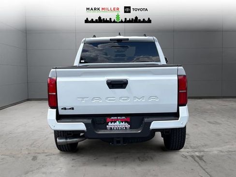 New 2026 Toyota Tacoma TRD Off-Road w/ TRD Off Road Premium Package AWD/4WD image 4