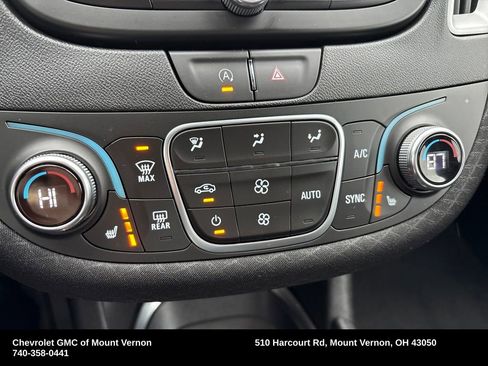 Used 2025 Chevrolet Malibu LT FWD image 32
