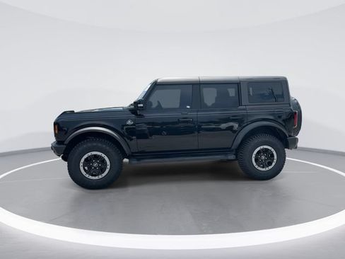 Certified 2022 Ford Bronco Outer Banks w/ Sasquatch Package AWD/4WD image 4