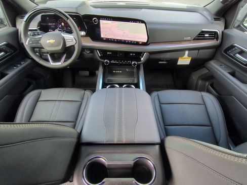 New 2026 Chevrolet Suburban High Country image 19