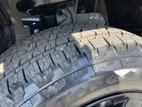 New 2026 Honda Ridgeline Black Edition image 11