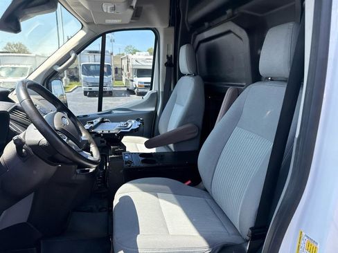 Used 2019 Ford Transit 250 148 Medium Roof image 13