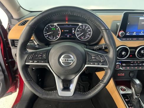Used 2022 Nissan Sentra SV w/ SV Premium Package FWD image 11