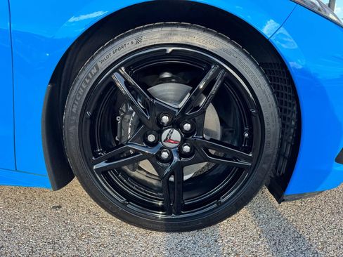 Used 2020 Chevrolet Corvette Stingray Coupe w/ 1LT image 13