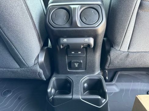 New 2026 Jeep Gladiator Sport AWD/4WD image 26