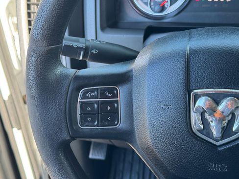 Used 2018 RAM 2500 Tradesman w/ Chrome Appearance Group image 21