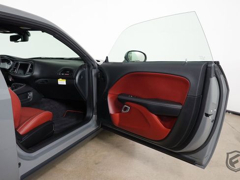 Used 2018 Dodge Challenger SRT Demon image 40