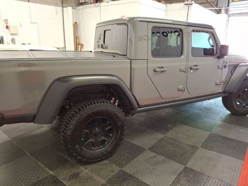 Used 2021 Jeep Gladiator Mojave AWD/4WD image 11