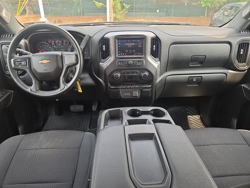 Used 2021 Chevrolet Silverado 1500 Custom AWD/4WD image 23