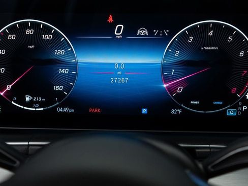 Used 2025 Mercedes-Benz GLS 450 4MATIC image 17