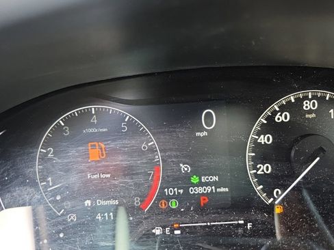 Used 2023 Honda Civic Sport image 14