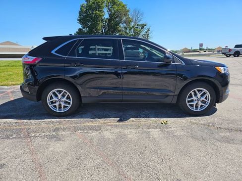Used 2022 Ford Edge SEL w/ Convenience Package AWD/4WD image 9