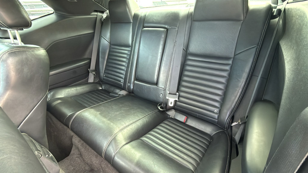 Used 2009 Dodge Challenger R/T RWD image 23