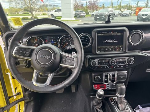 Used 2023 Jeep Wrangler Unlimited Rubicon 392 w/ Dual Top Group AWD/4WD image 21