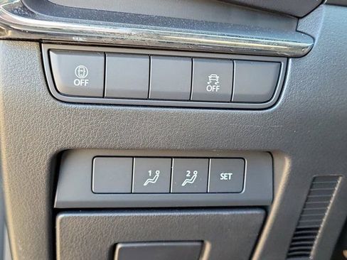 Used 2023 MAZDA MAZDA3 s image 13