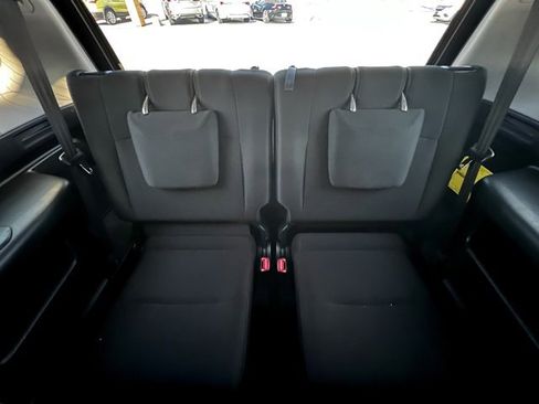 Used 2018 Toyota 4Runner SR5 image 27