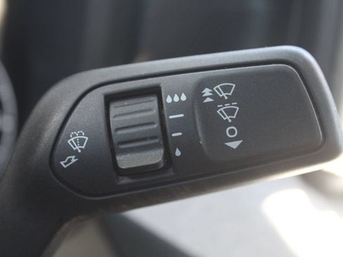 Used 2024 Ford Maverick XLT FWD image 36