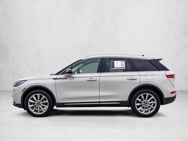 Used 2021 Lincoln Corsair AWD w/ Premium Package image 8
