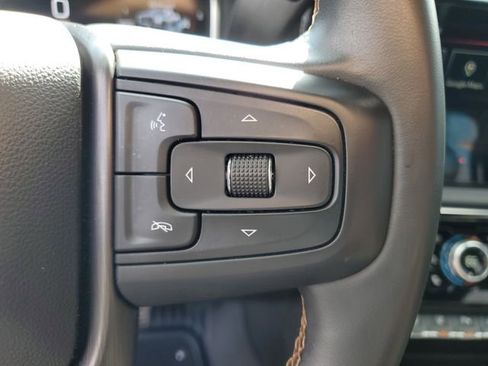 Used 2024 GMC Sierra 2500 AT4 w/ AT4 Premium Plus Package image 13