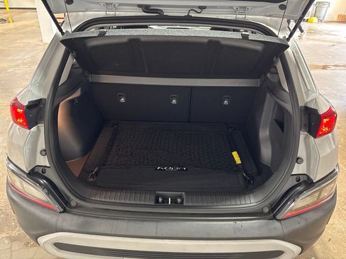 Used 2023 Hyundai Kona SE AWD/4WD image 30